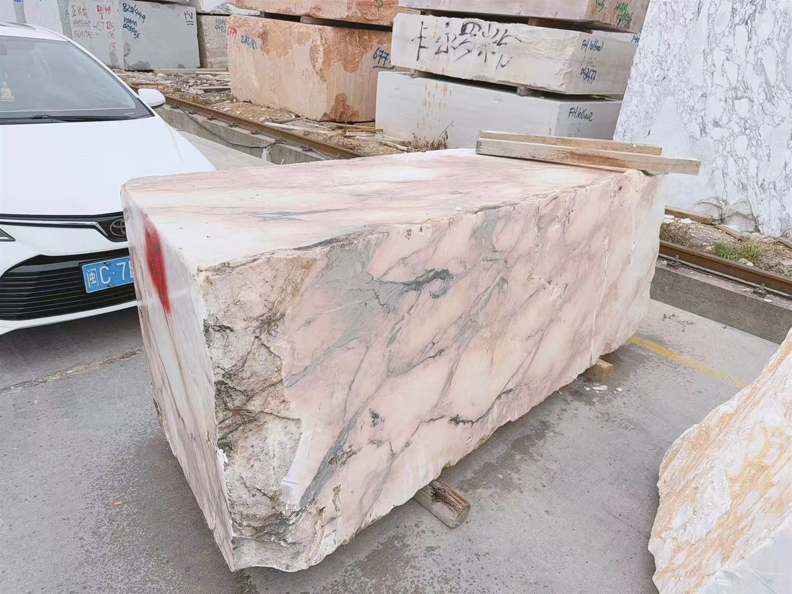 Portuguese Calacatta Rosa marble block presented for client approval before custom bathtub fabrication. Portuguese Calacatta Rosa marble block presented for client approval before custom bathtub fabrication.